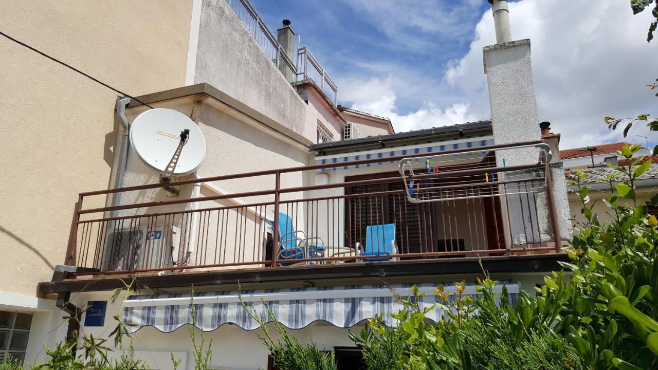 Apartments By The Sea Selce, Crikvenica - 15063 Dış mekan fotoğraf